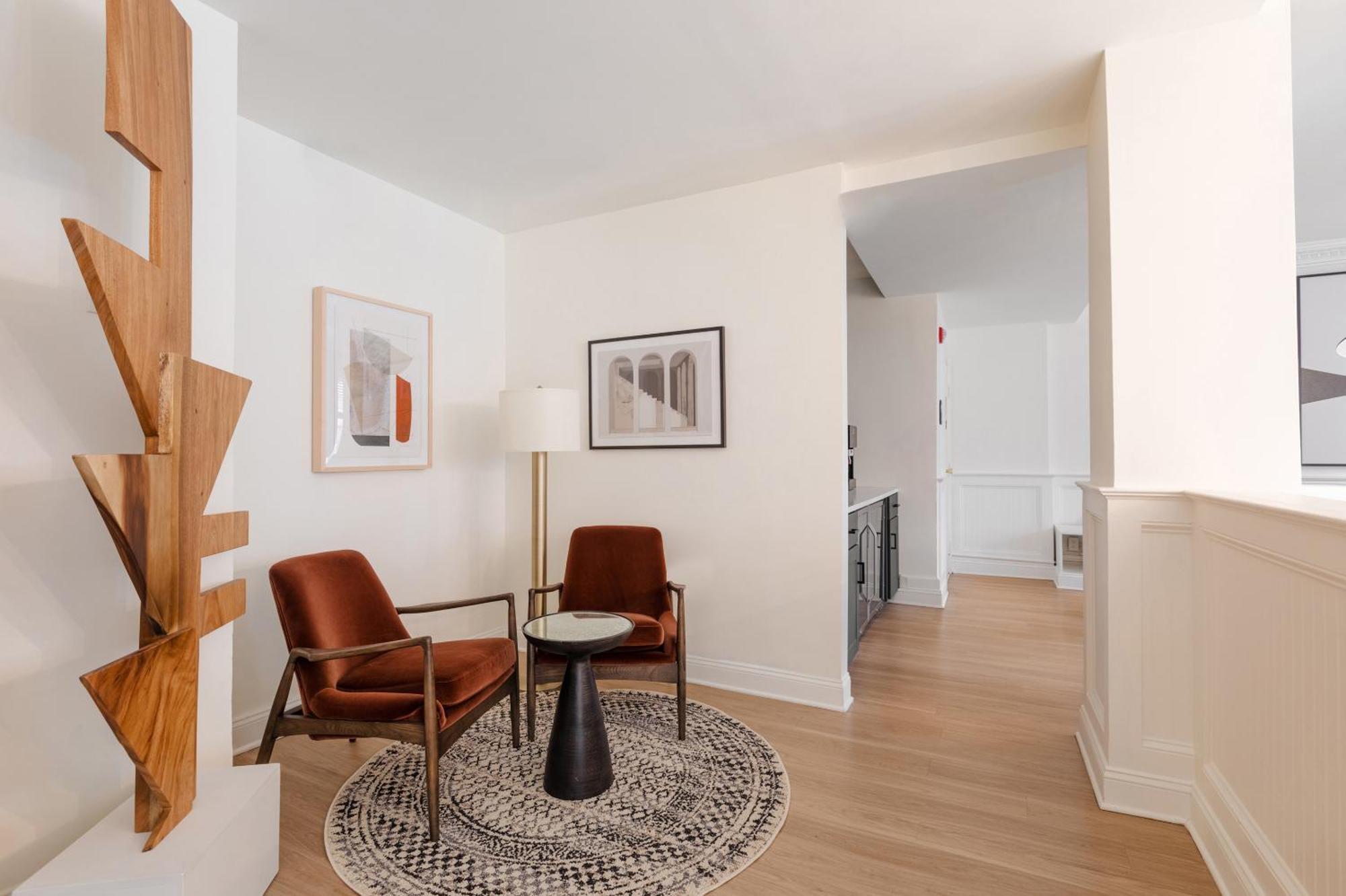 Dupont Circle Embassy Inn By Found Вашингтон Екстер'єр фото